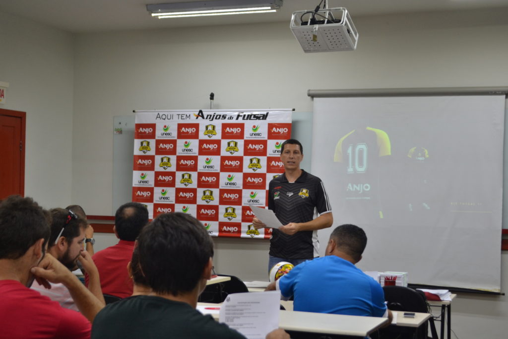 reunião_anjos_do_futsal_unesc